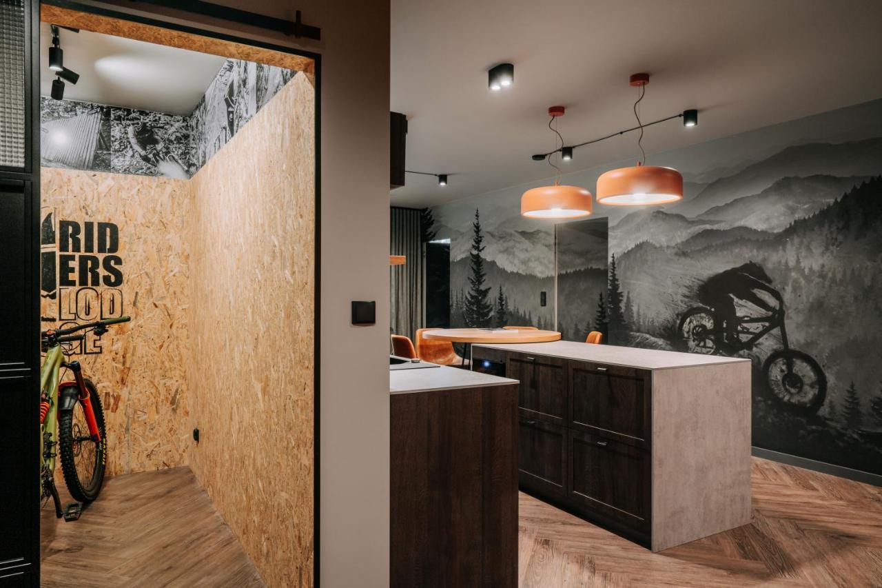 Apartament Riders Lodge Bielsko-Biala Jezynowa Bagian luar foto