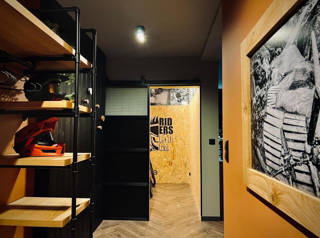 Apartament Riders Lodge Bielsko-Biala Jezynowa Bagian luar foto